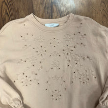 Load image into Gallery viewer, loft SIZE PM Women&#39;s Sweatshirt
