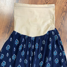 Load image into Gallery viewer, Motherhood SIZE S Maternity Skirt
