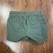 Load image into Gallery viewer, Motherhood SIZE M Maternity Shorts
