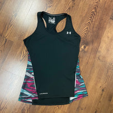 Load image into Gallery viewer, Under Armour SIZE M Women&#39;s Athletic Top
