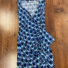 Load image into Gallery viewer, New York &amp; Co SIZE XS Women&#39;s Dress
