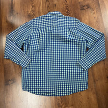 Load image into Gallery viewer, Club Room SIZE XL Men&#39;s Shirt

