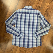 Load image into Gallery viewer, Claiborne SIZE M Men&#39;s Shirt
