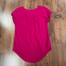 Load image into Gallery viewer, Eddie Bauer SIZE S Women&#39;s Shirt
