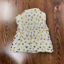 Load image into Gallery viewer, Healthtex SIZE 6-9 Months Vest
