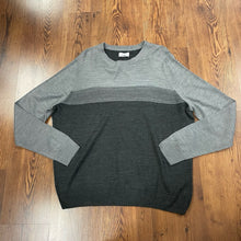 Load image into Gallery viewer, Croft &amp; Barrow SIZE L Men&#39;s Men&#39;s Sweater
