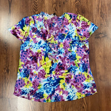 Load image into Gallery viewer, Notations SIZE 1X Women&#39;s Shirt

